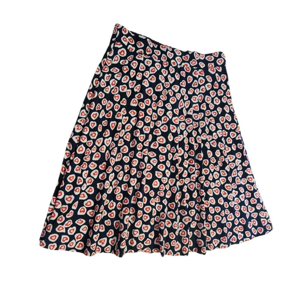 J Crew Heart Print Pleated Novy Blue Red Crepe Skirt Women Size 10 Like NEW